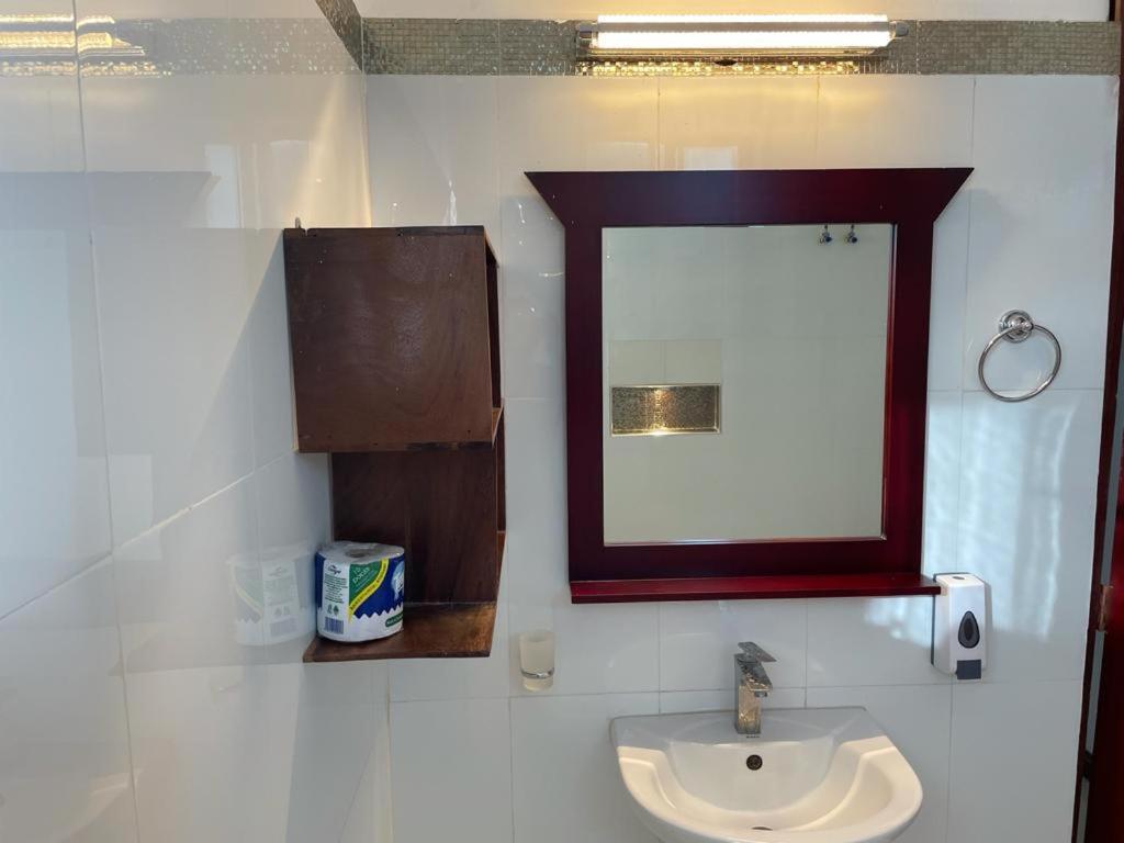Jambo Beach Hotel Паже Екстериор снимка