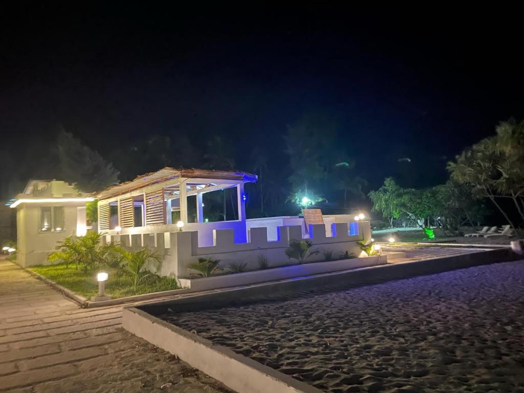 Jambo Beach Hotel Паже Екстериор снимка