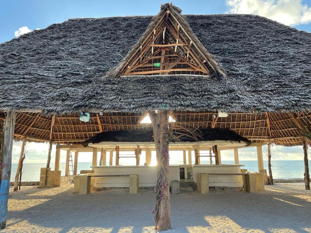 Jambo Beach Hotel Паже Екстериор снимка